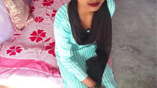 Bangladeshi Hot Callgirl Hard Fucked By Client in Hindi audio Video