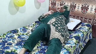 Delhi married aunty called callboy over and had rough sex Video