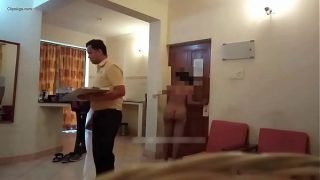 Desi Bhabhi Hotel Nude Flash Video