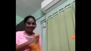 desi bhabhi nipple pressing Video