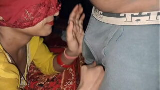 Desi indian aunty oral sex and fucking hard with her nephew Video