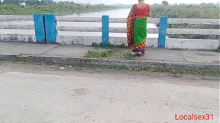 Desi Indian Sexy Bhabi Hard Anal Fucking With Dewar In Outdoor Video