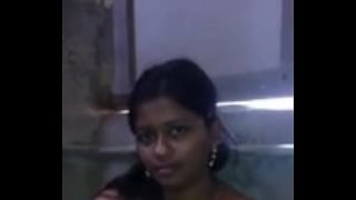 Heena Cute desi babe showing boobs n pussy Video