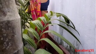 Indian Bengali Girlfriend With Doggystyle Fucked By Bf in Outdoor Video
