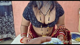 Indian Desi milf wife oral sex and fucked pussy by husband Video