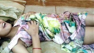 Indian Mumbai Sister Pussy Licking And Missionary Style Fucking HArd By Brother Video