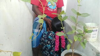 Indian Telugu Village bhabhi sucking devar big cock in outdoor Video