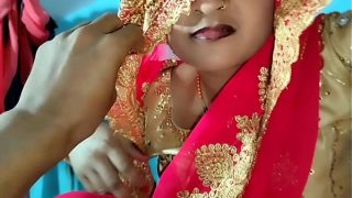 Nude Indian girl enjoying pussy fingering by guard Video