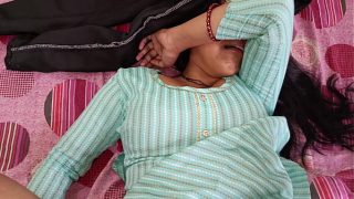 Sexy Muslim bhabhi sex with devar caught on cam Video