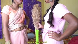 Xxx indian delhi aunty pussy sucking sex movies Video